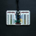 抵抗が異なる場合の接続パターンと電流・電圧の求め方【電気回路の学習ヒント】